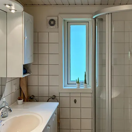 度假居 2 Bedroom Pet Friendly In *